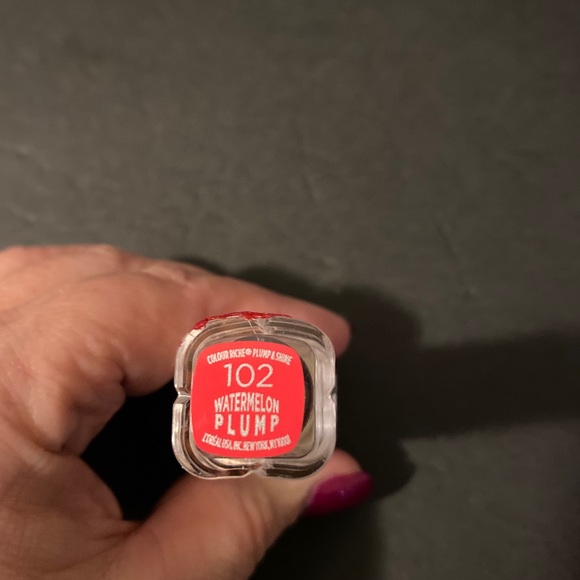 L'Oreal Paris Makeup Colour Riche Plump and Shine Lipstick, WATERMELON PLUMP - Picture 2 of 2